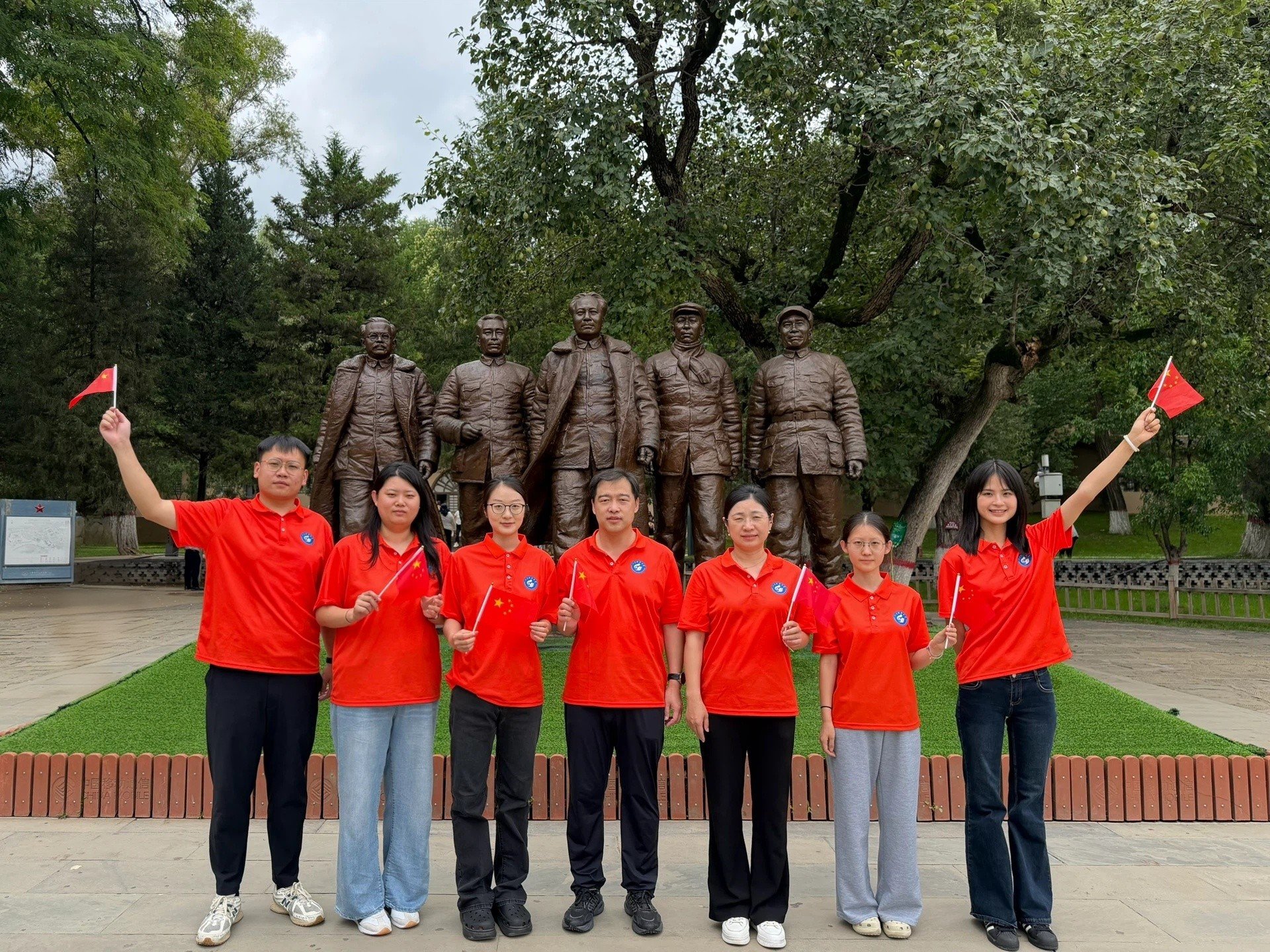 学子们通过实地研学